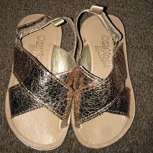 Cute gold toddler girl Sandals